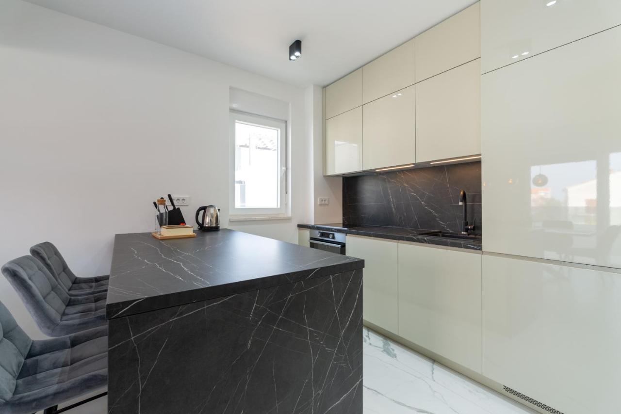 Apartman Sea Breeze Zadar Exterior foto